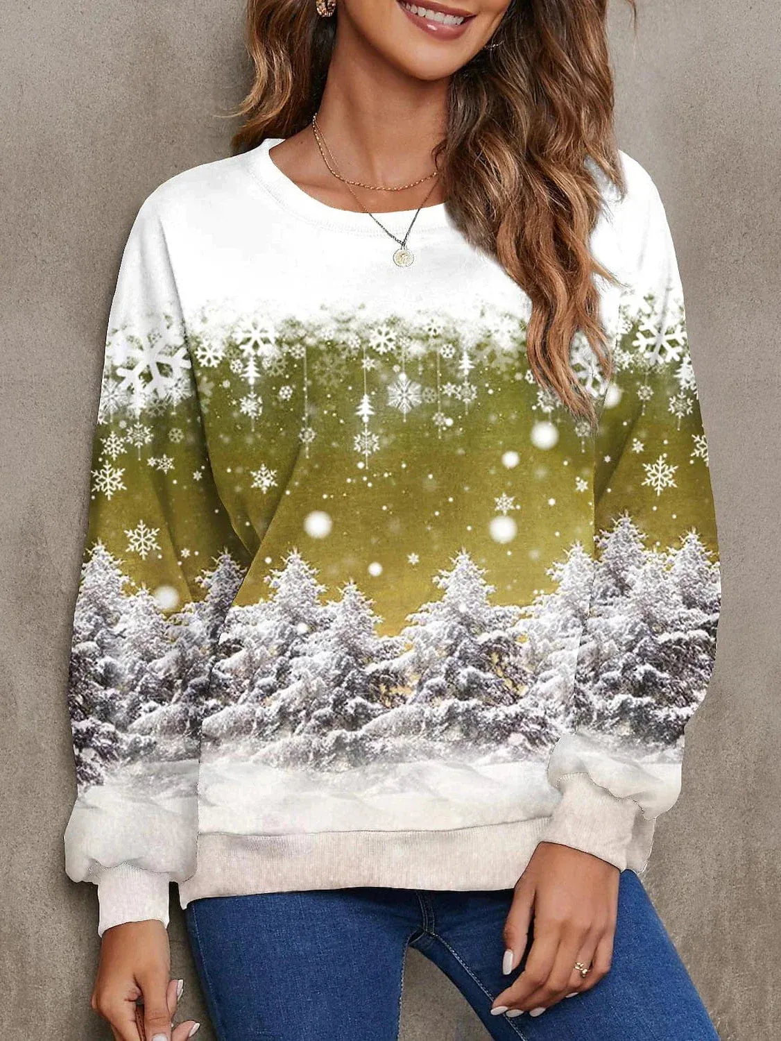 Cozy Christmas Graphic Streetwear Women's Sweatshirt