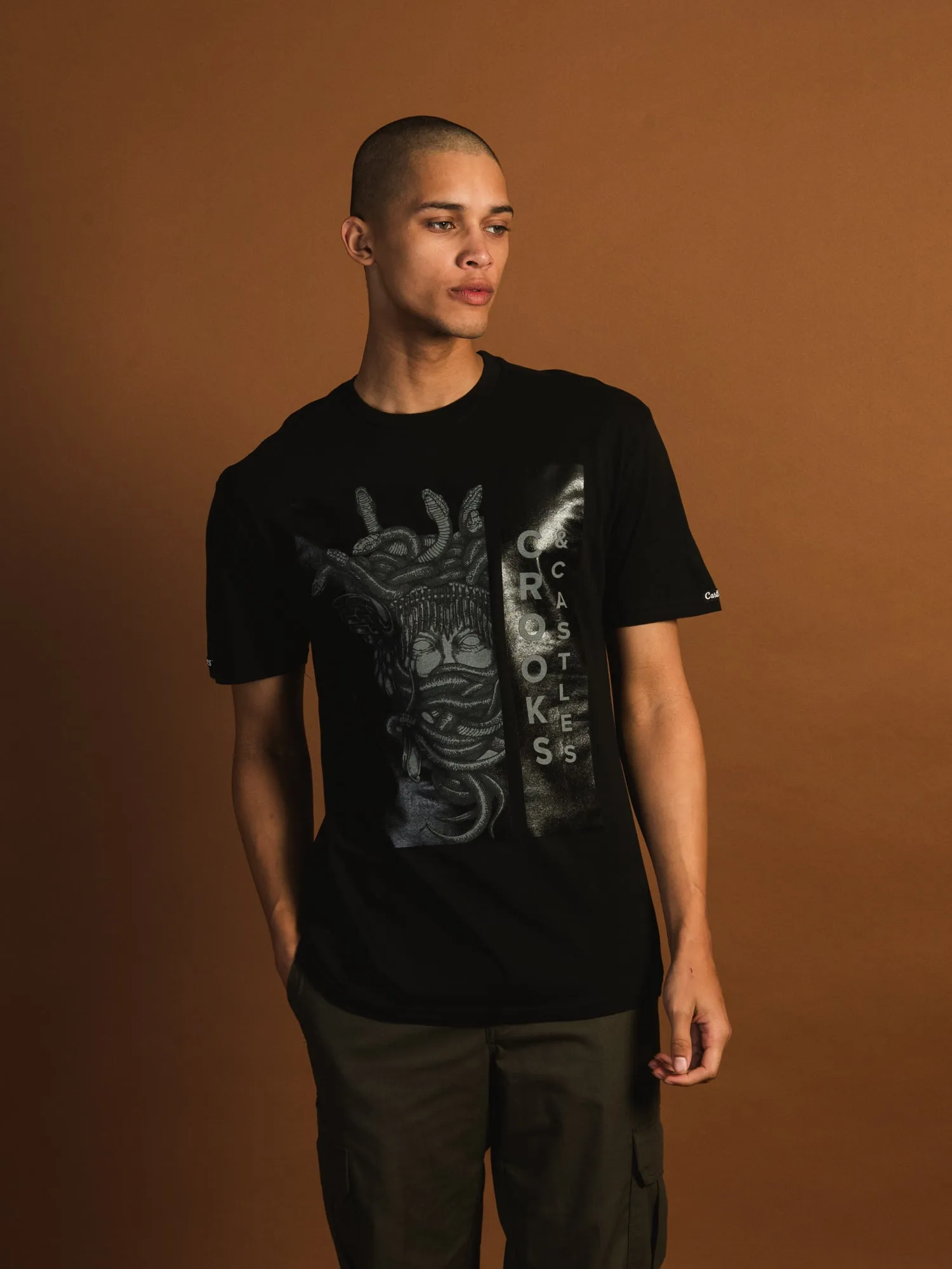 CROOKS & CASTLES MEDUSA VERT KLEPTO T-SHIRT