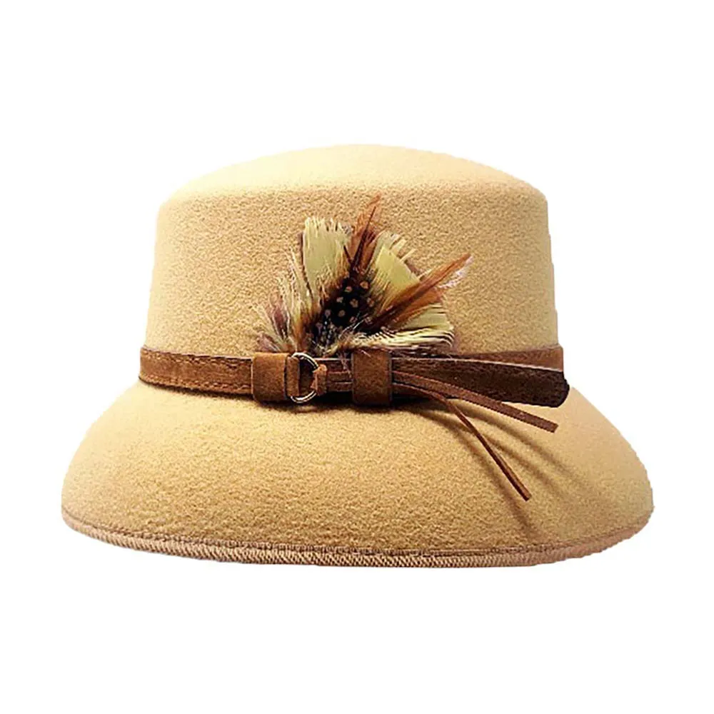 Feather Pointed Felt Hat