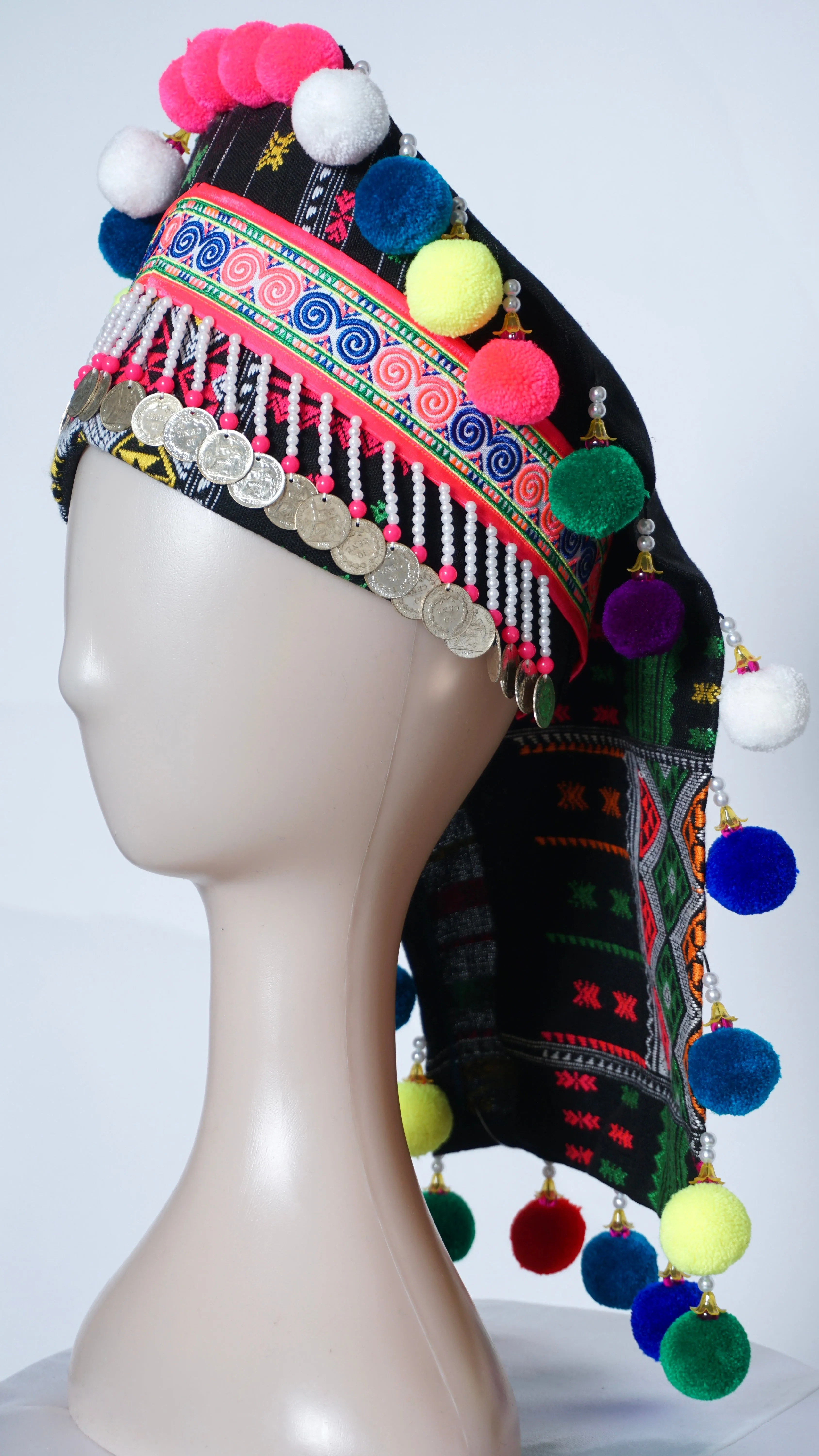 *Hmong Txaij Hat (22"-23")