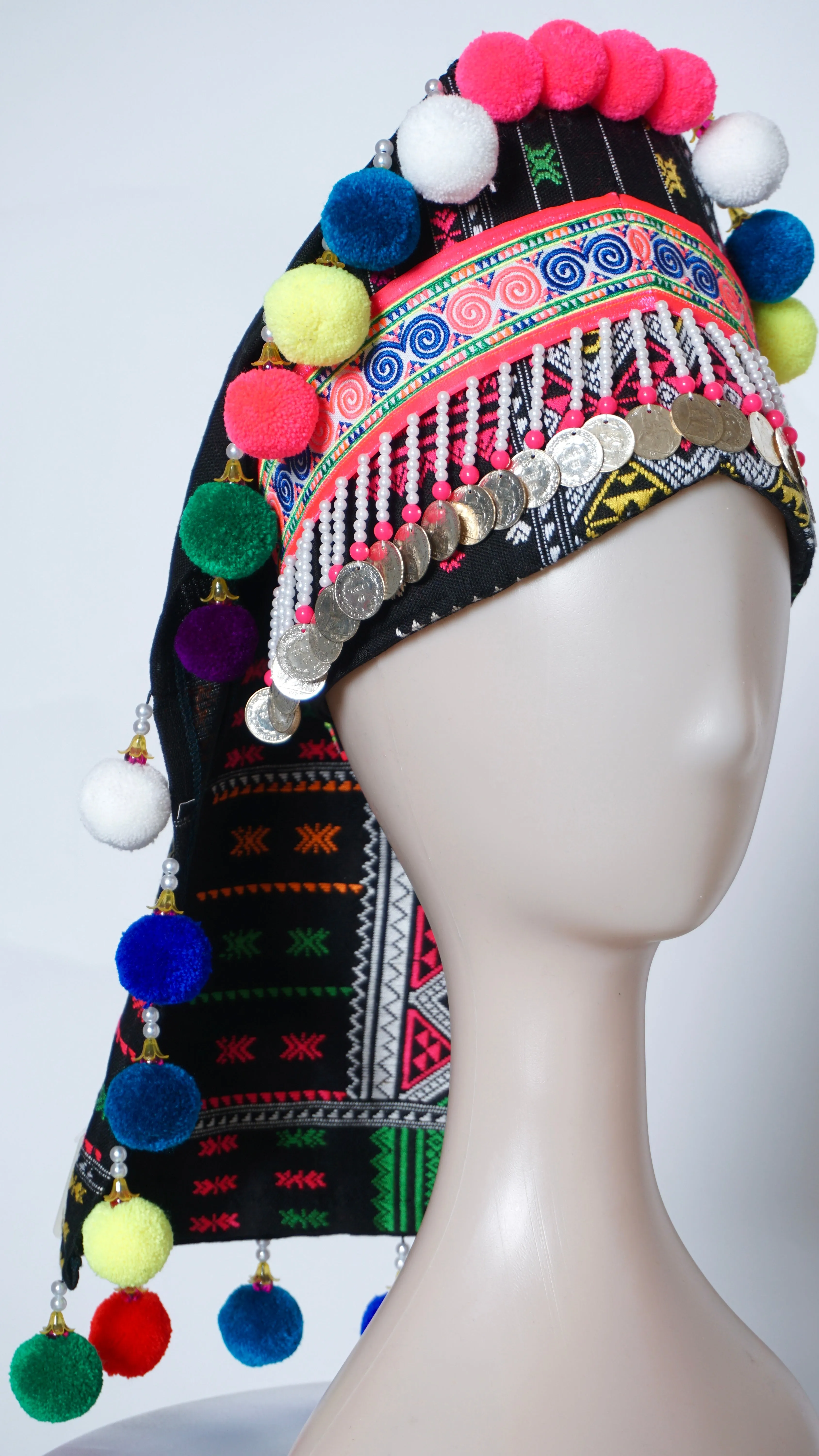 *Hmong Txaij Hat (22"-23")