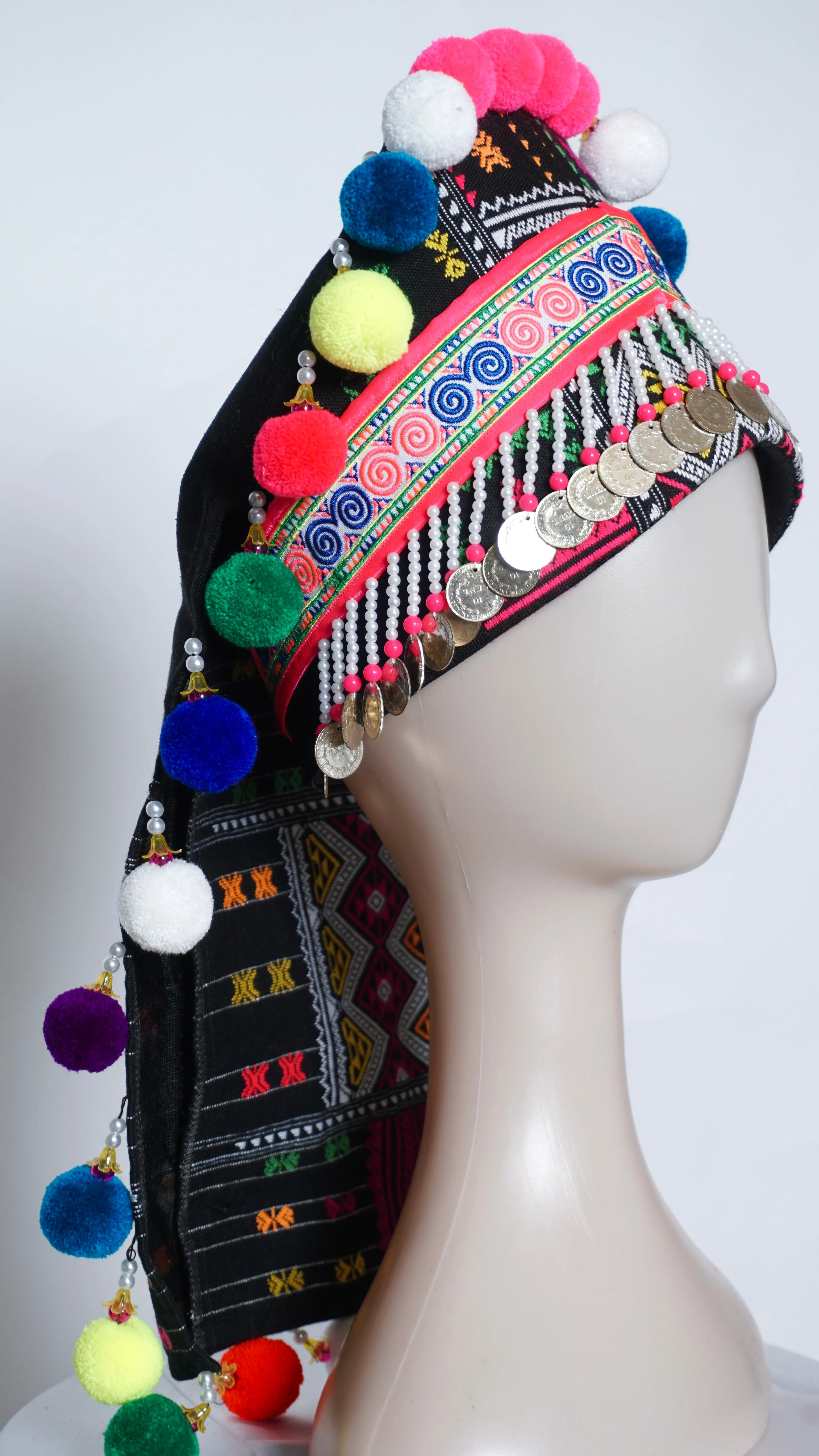 *Hmong Txaij Hat (23"-24")