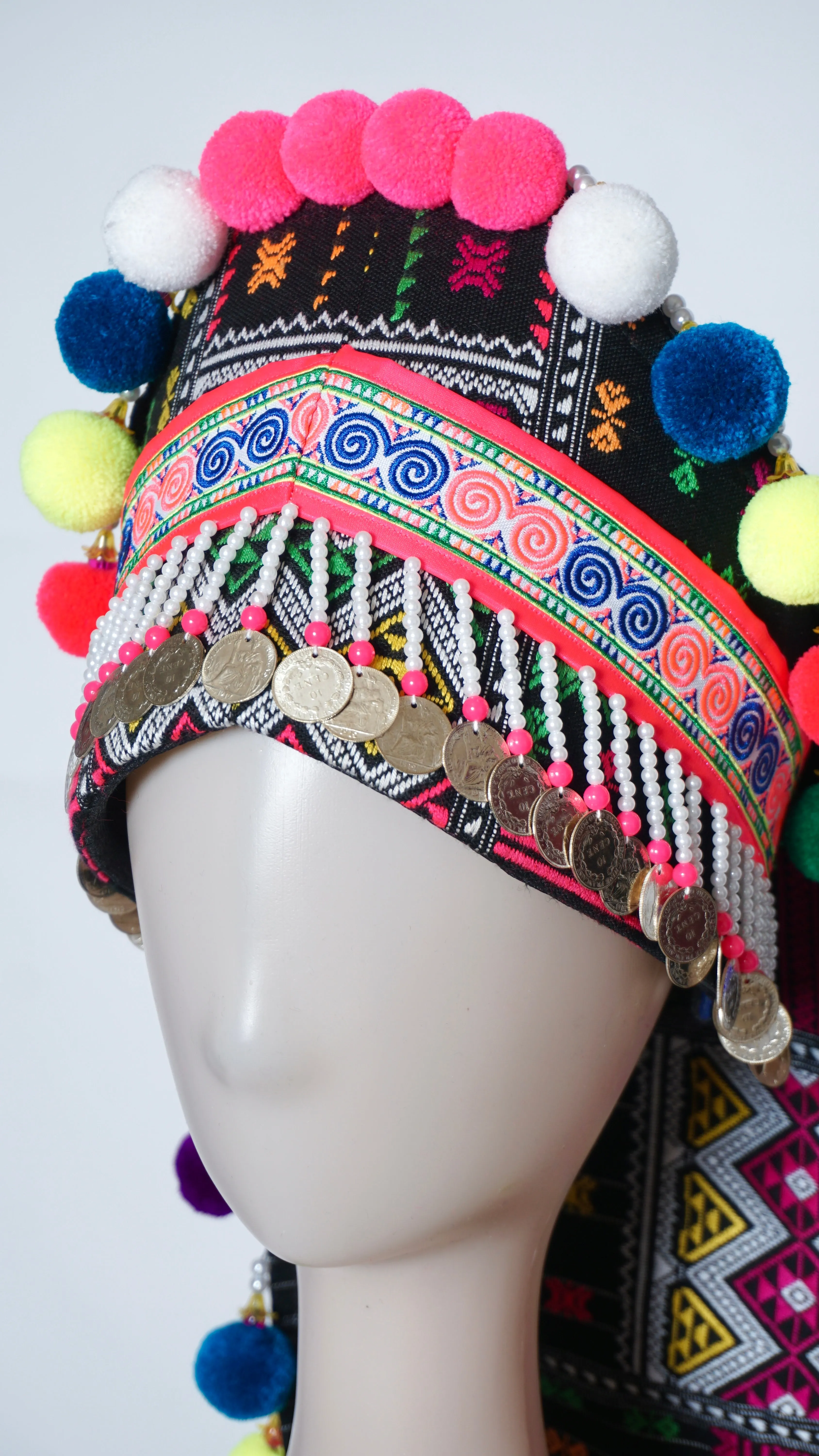 *Hmong Txaij Hat (23"-24")