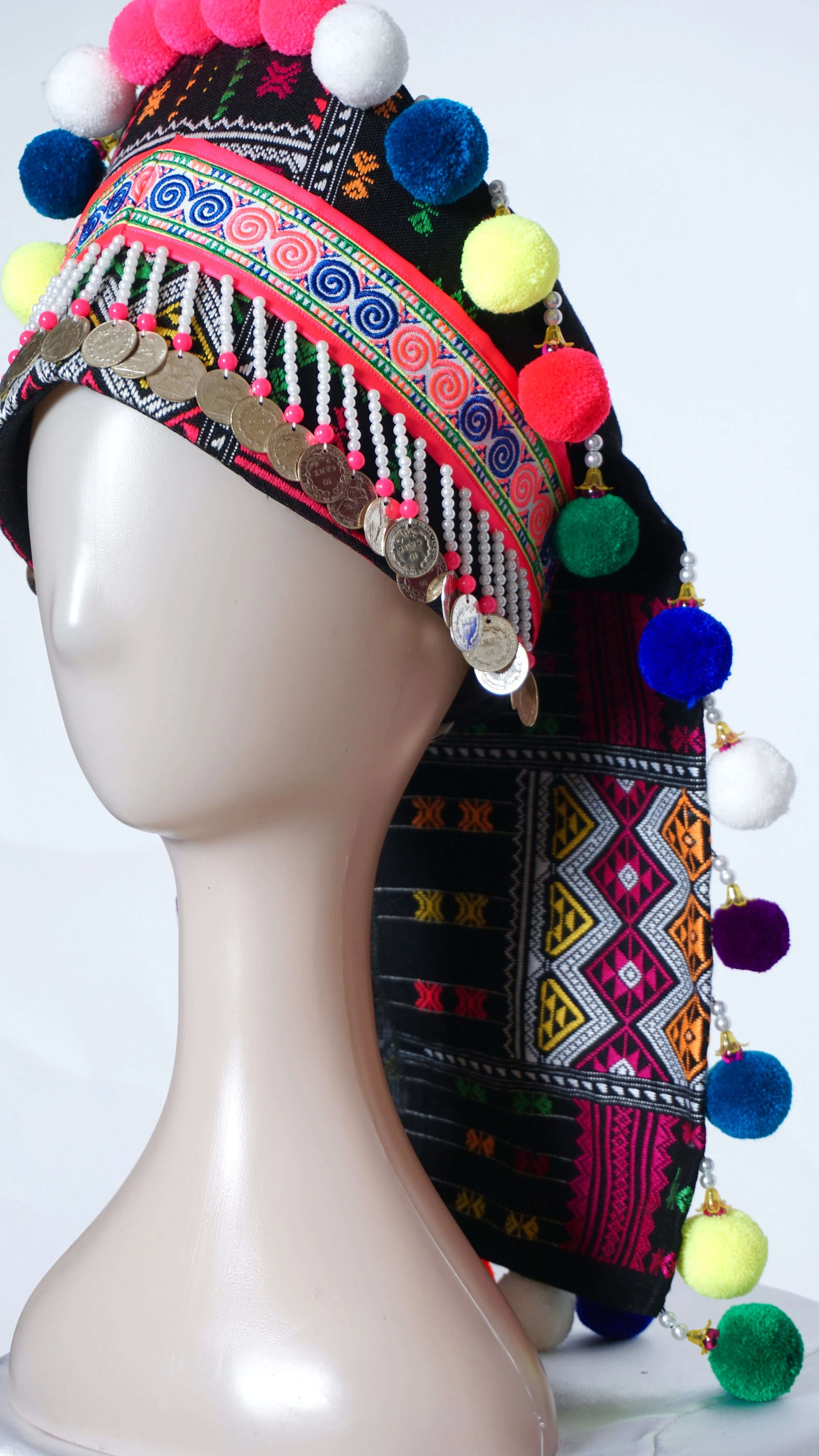 *Hmong Txaij Hat (23"-24")