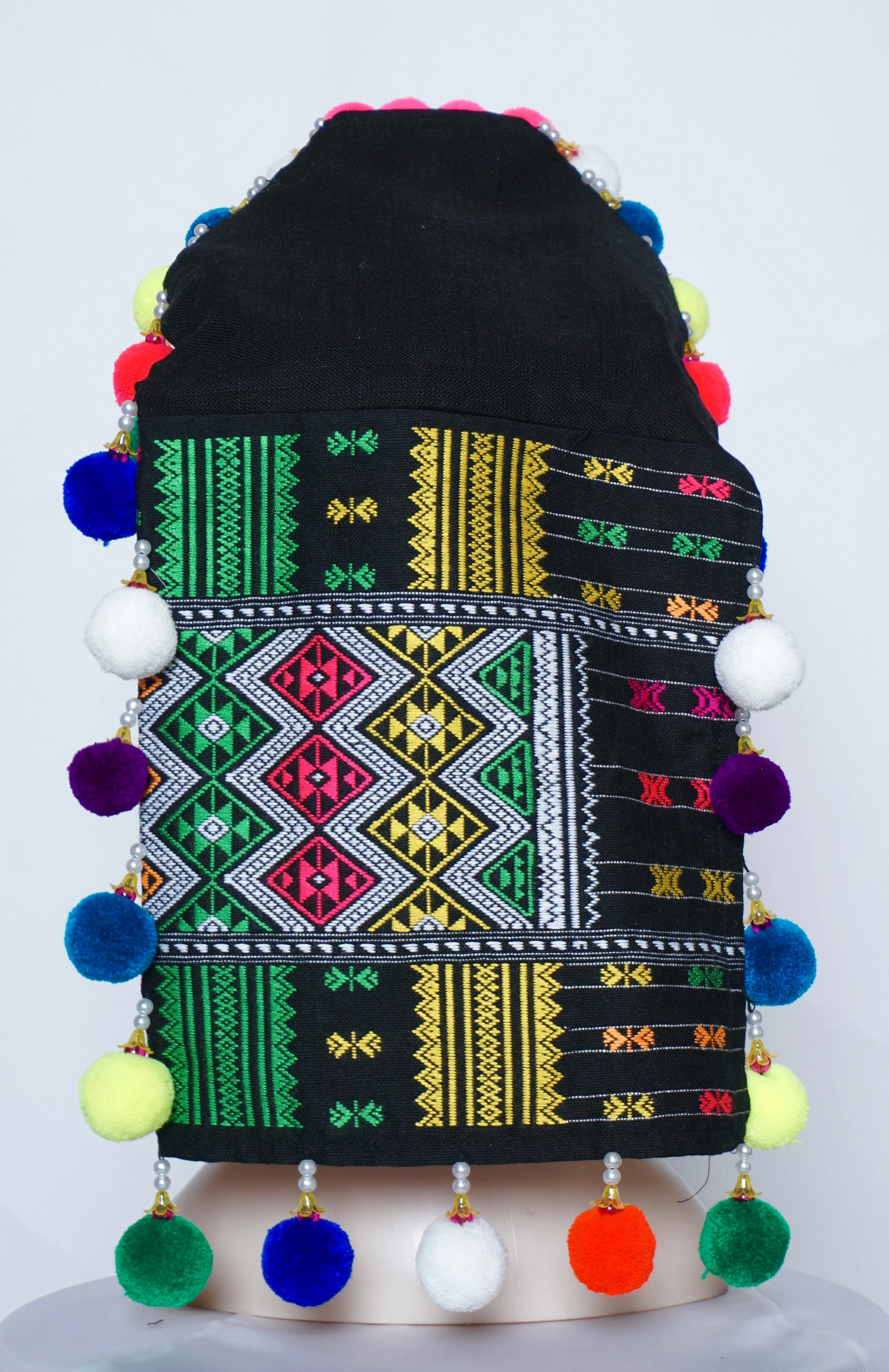 *Hmong Txaij Hat (23"-24")