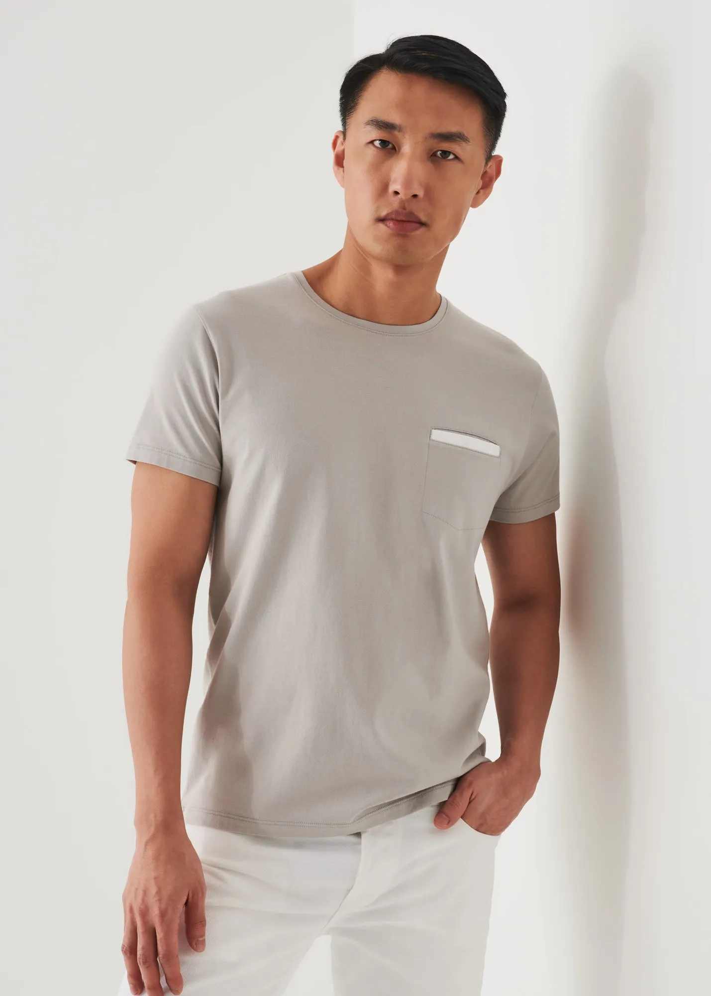 PIMA COTTON STRETCH POCKET T-SHIRT